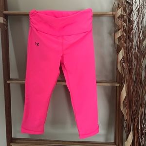 🔆Under Armour Neon Hot Pink Leggings 3/4 cycling running yoga